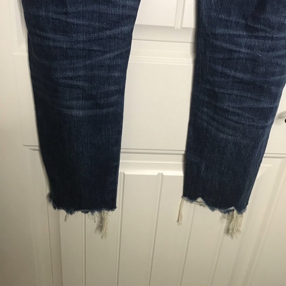 Madewell The Perfect Summer Jean: Destructed Edition Size 30. - Picture 8 of 14